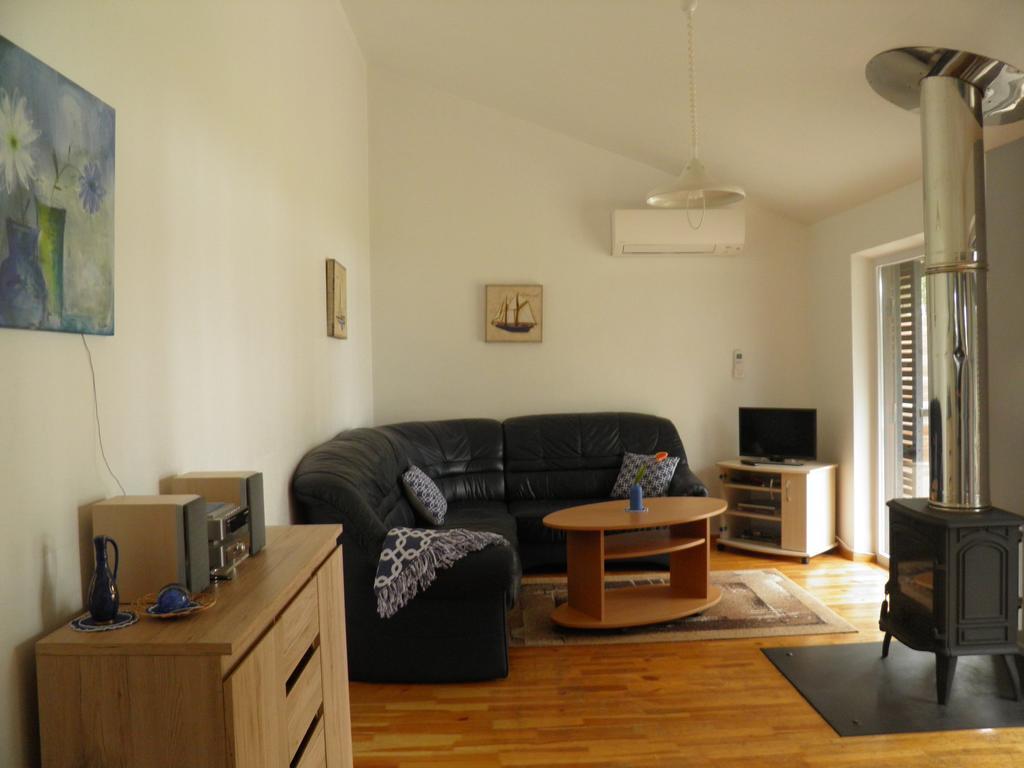 Hostal Ramybes Uostas Svedriske Exterior foto